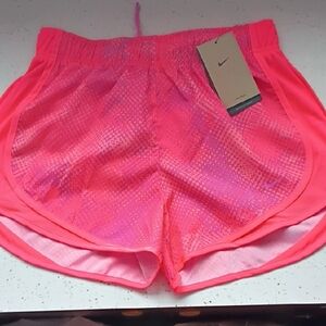 Nike Women's Size Small Dri Fit Vibrant Pink Athletic Shorts Nwt